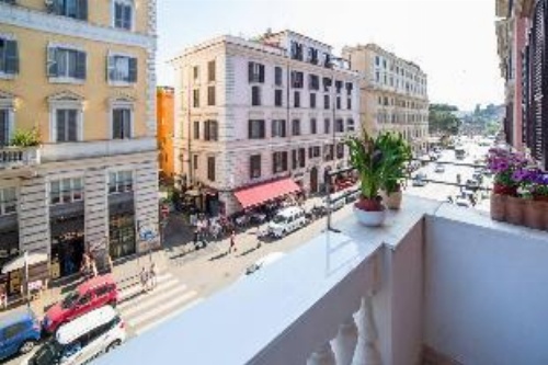 Super Big history Luxury At Colosseum image 11