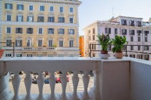 Super Big history Luxury At Colosseum image 19